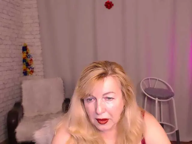 SamanthaLala – webcam model profile photo