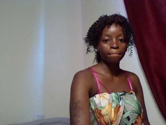 SweetsLolilta – webcam model profile photo