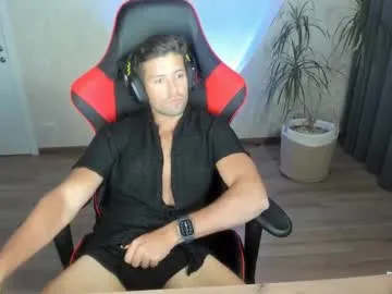 fitnesspeachh – webcam model profile photo