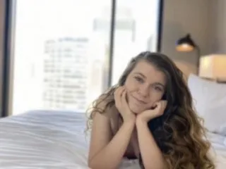 Trixieiris – webcam model profile photo
