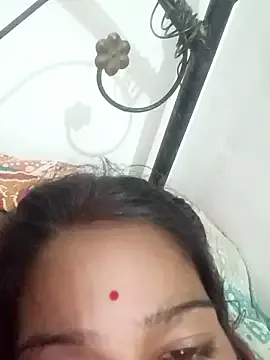 Arini_Arora's Thumb Image