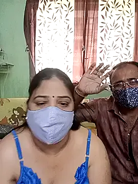 HoneyHush cam profile