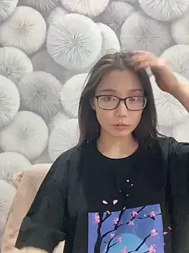 Milka23 – webcam model profile photo