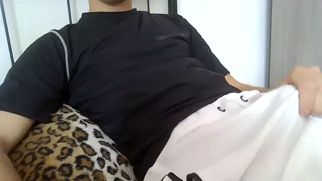 tommyboyteen – webcam model profile photo